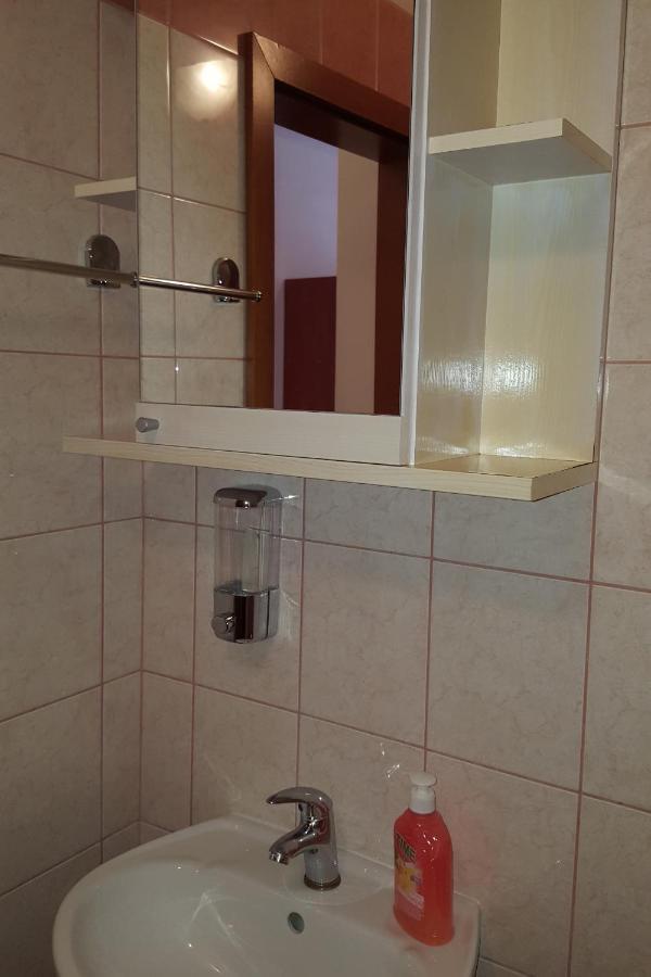 Apartments With A Parking Space Gradac, Makarska - 11332 Gradac  Exterior foto